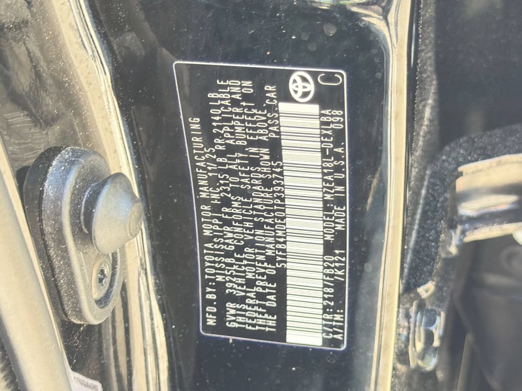 Used 2026 Toyota Corolla LE FWD image 32