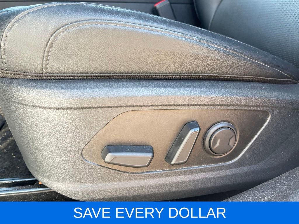 Used 2026 Kia Sportage EX FWD image 19