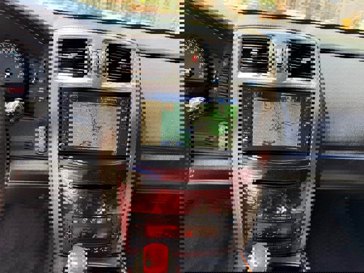 Used 2008 Cadillac XLR image 25