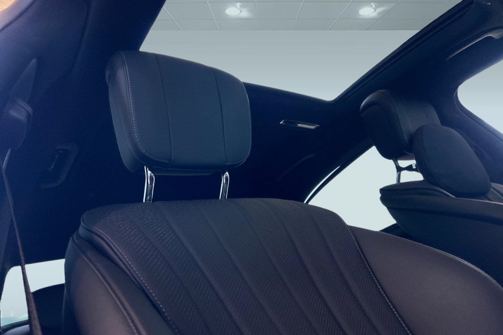 Certified 2022 Mercedes-Benz S 500 4MATIC image 26