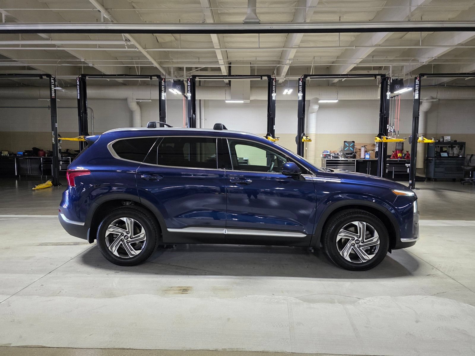 Used 2022 Hyundai Santa Fe SEL FWD image 8