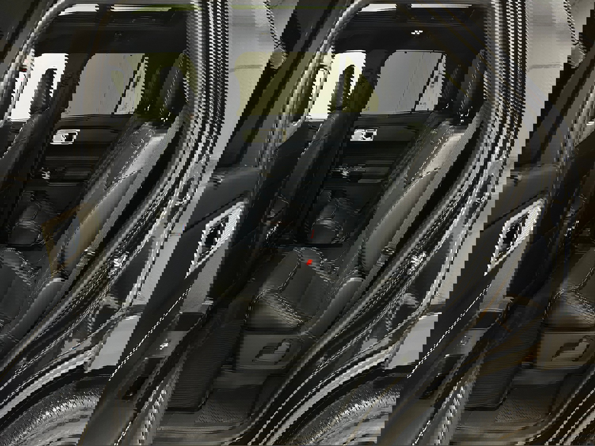 Used 2021 Ford Explorer ST w/ Equipment Group 401A image 29