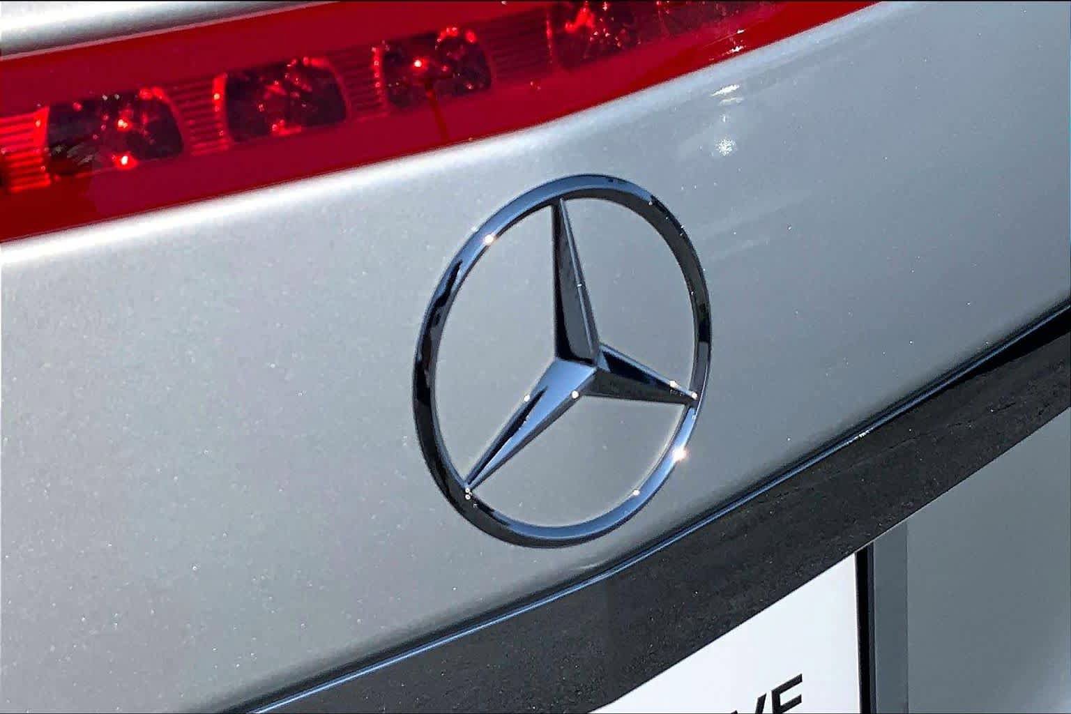 Used 2017 Mercedes-Benz E 400 Cabriolet image 30