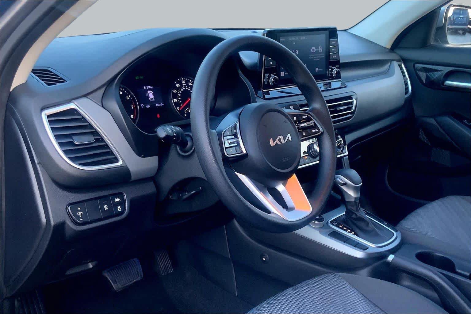 Certified 2023 Kia Seltos LX AWD/4WD image 16