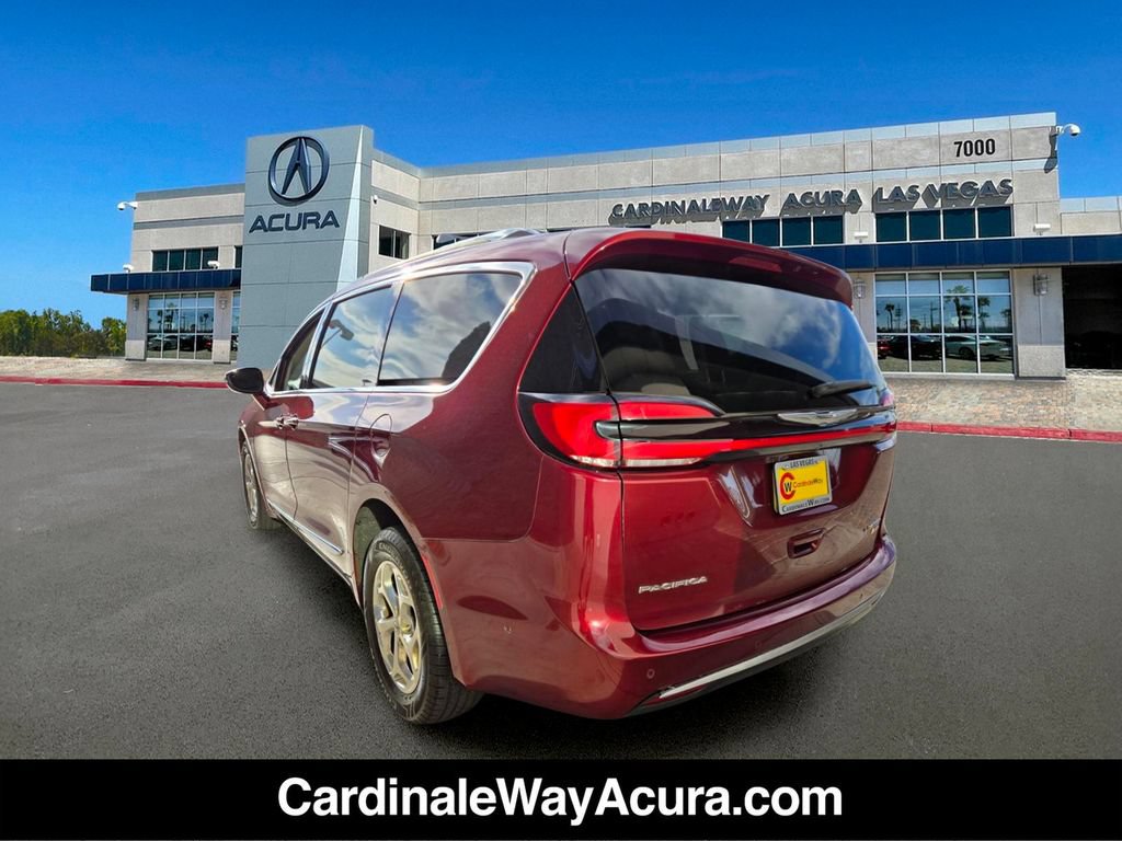 Used 2021 Chrysler Pacifica Limited w/ Premium & Safety Sphere Group AWD/4WD image 3