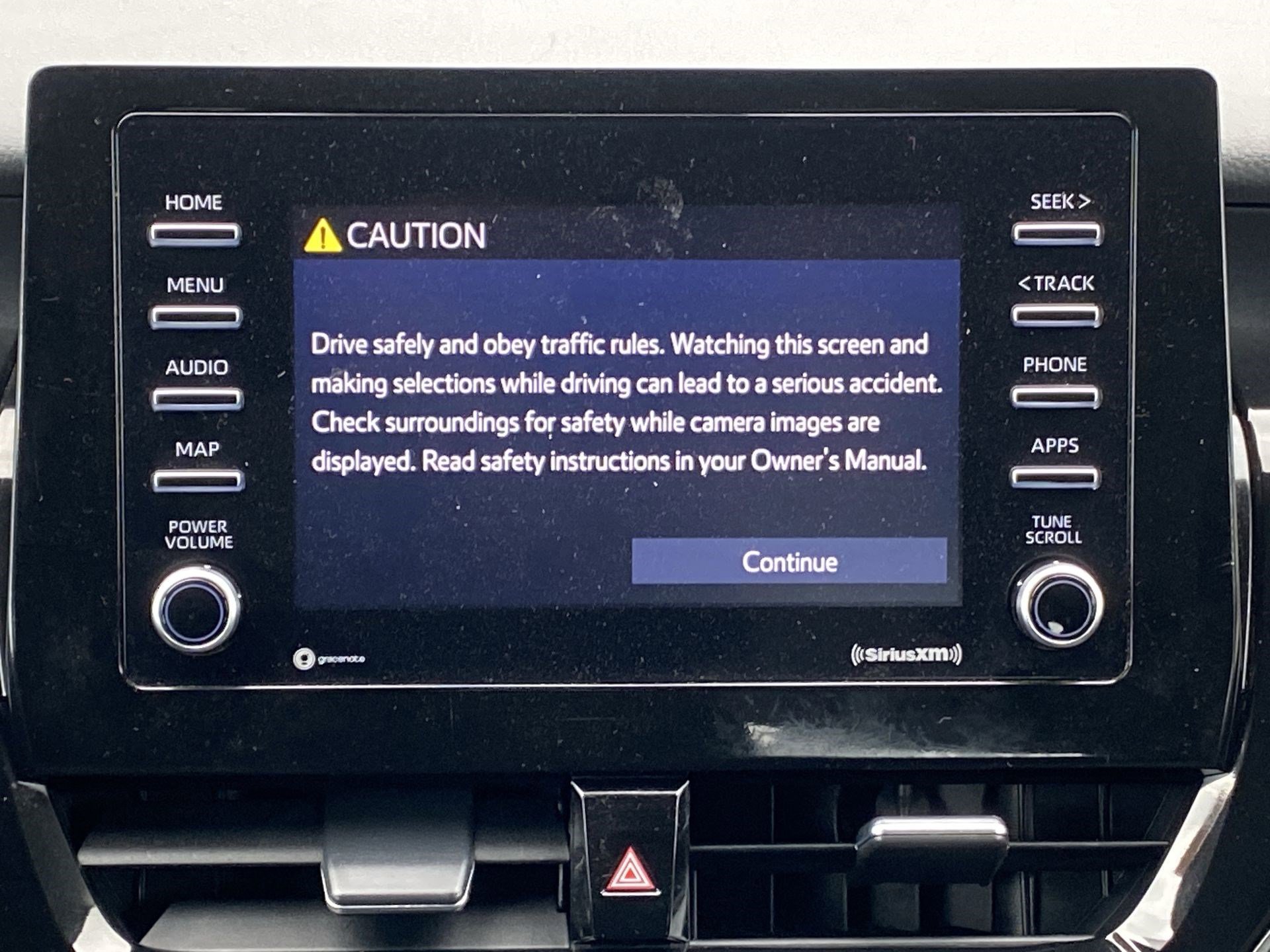 Used 2022 Toyota Camry SE image 17