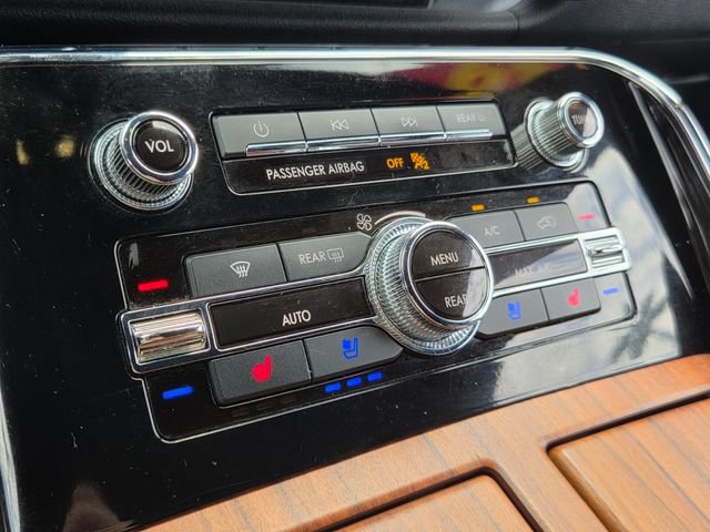 Used 2019 Lincoln Navigator Reserve w/ Cargo Package AWD/4WD image 22
