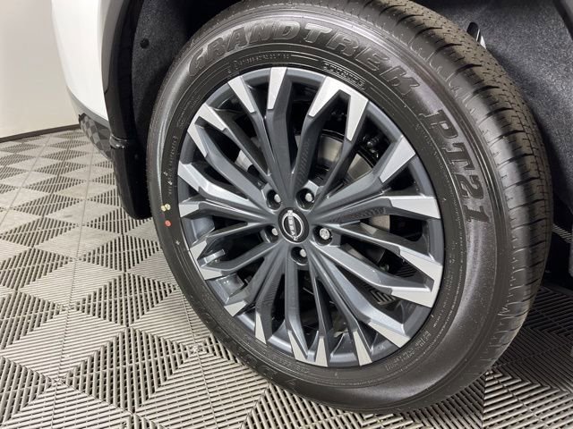 New 2026 Nissan Rogue Platinum image 15