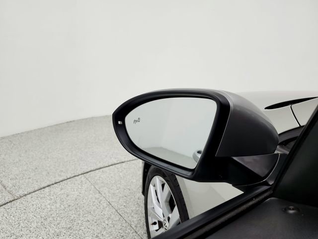 Used 2019 Volkswagen Golf SE w/ Driver Assistance Package image 23