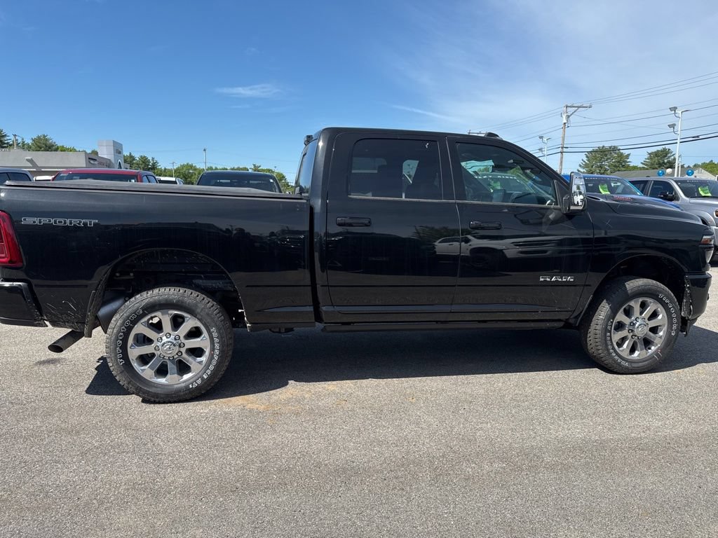 New 2026 RAM 2500 Laramie AWD/4WD image 6