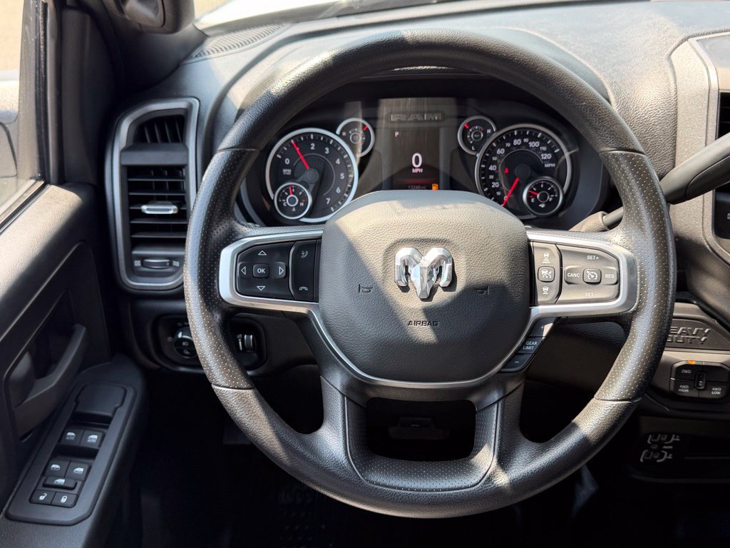 Used 2025 RAM 3500 Tradesman w/ Chrome Appearance Group AWD/4WD image 40