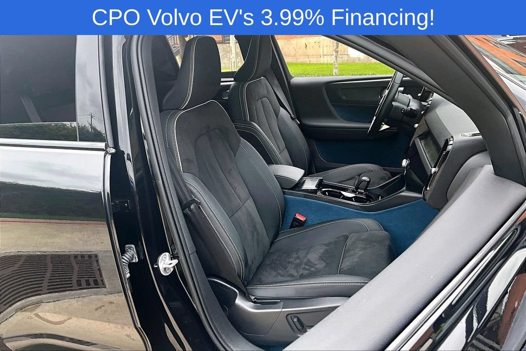 Used 2023 Volvo XC40 Recharge Plus AWD/4WD image 10
