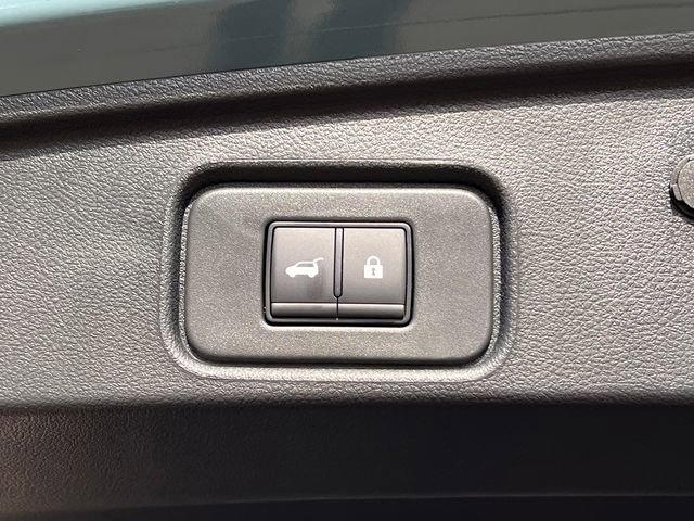 New 2026 Nissan Pathfinder SL image 40