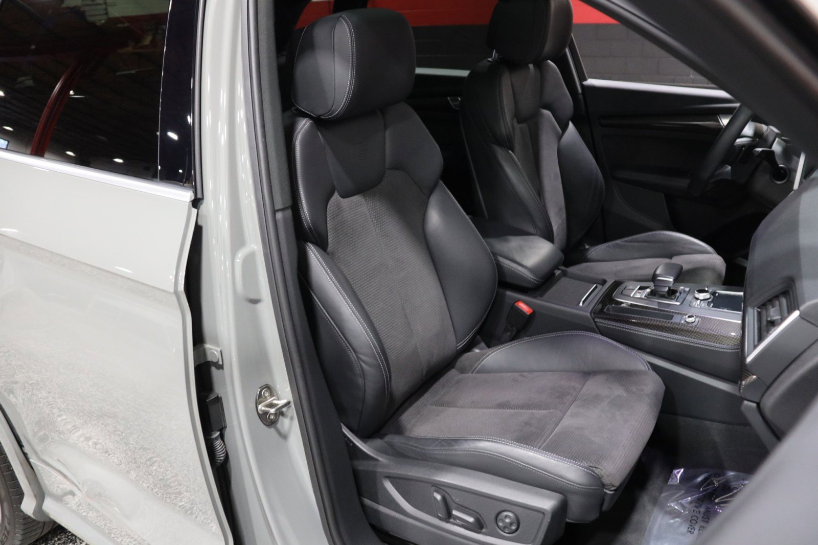 Used 2020 Audi SQ5 Premium Plus image 44