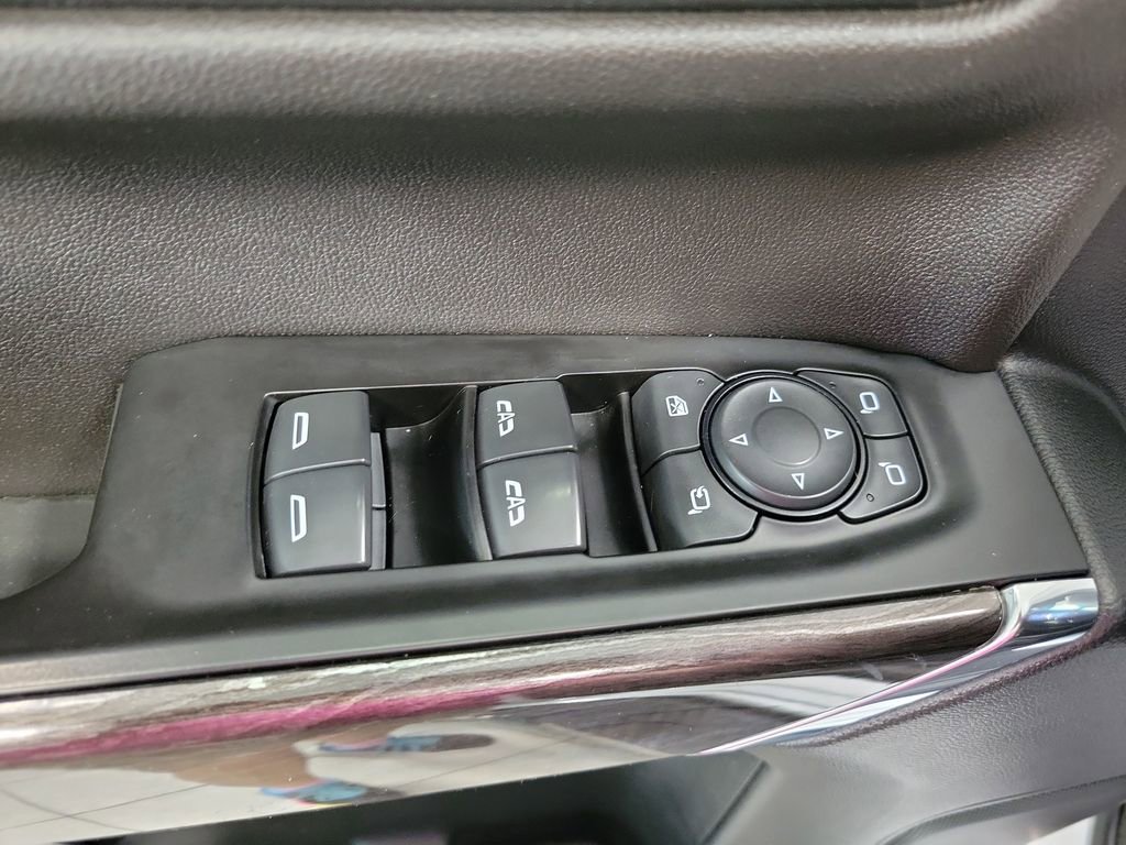 Used 2019 Chevrolet Silverado 1500 LTZ w/ LTZ Plus Package AWD/4WD image 35