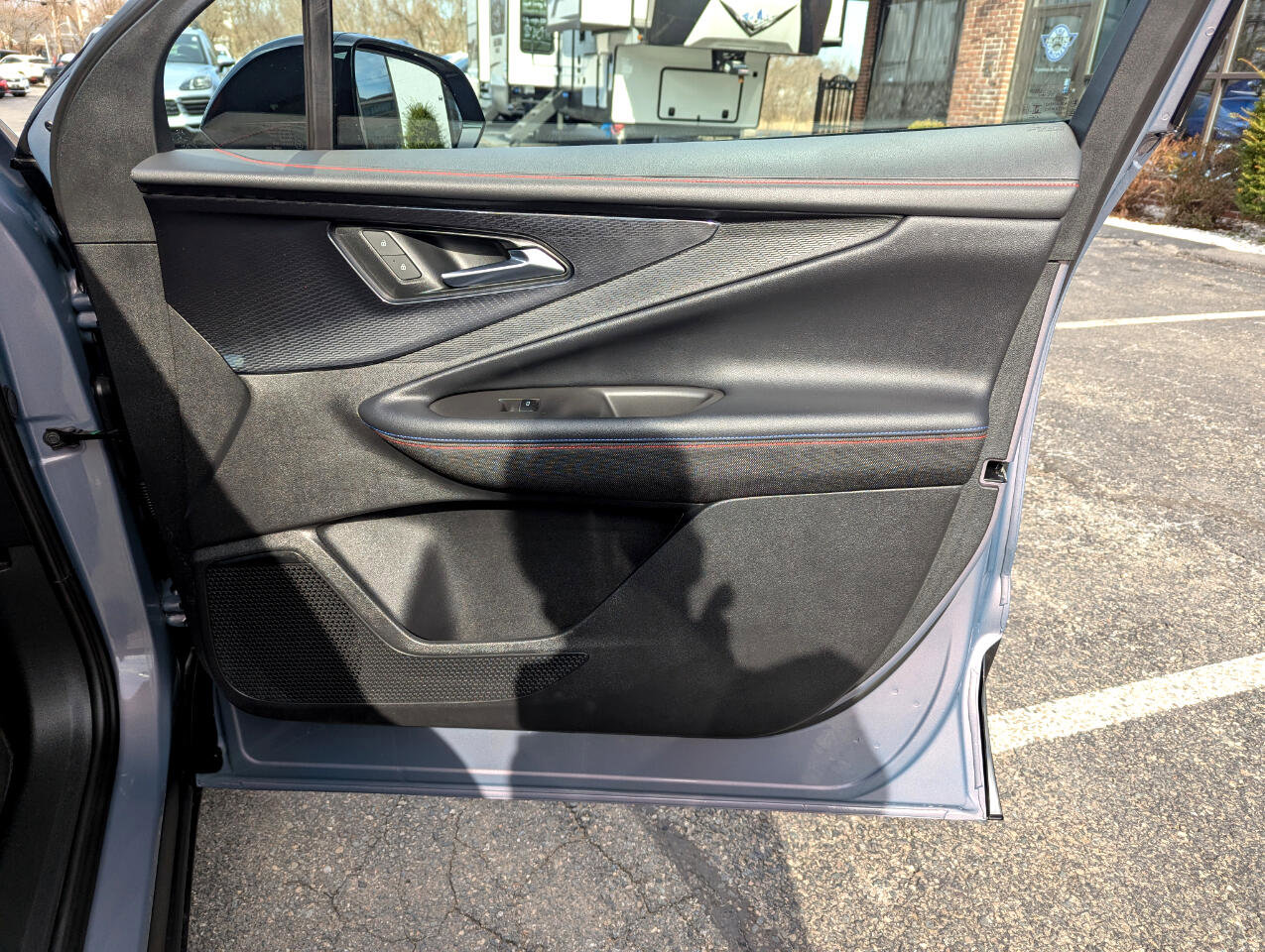 Used 2025 Chevrolet Blazer EV RS image 31