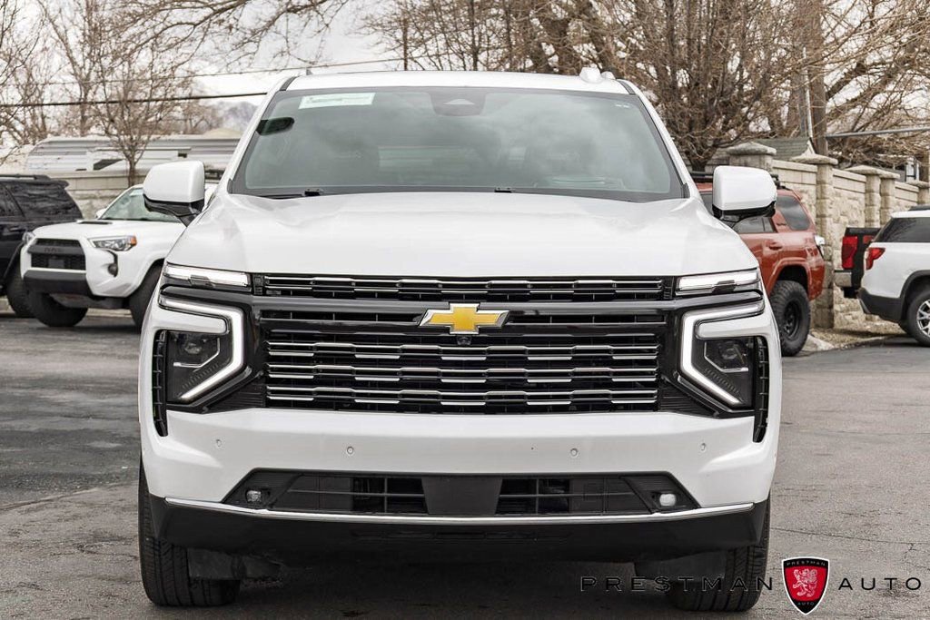 Used 2025 Chevrolet Suburban High Country w/ Sun And Tow Package image 15