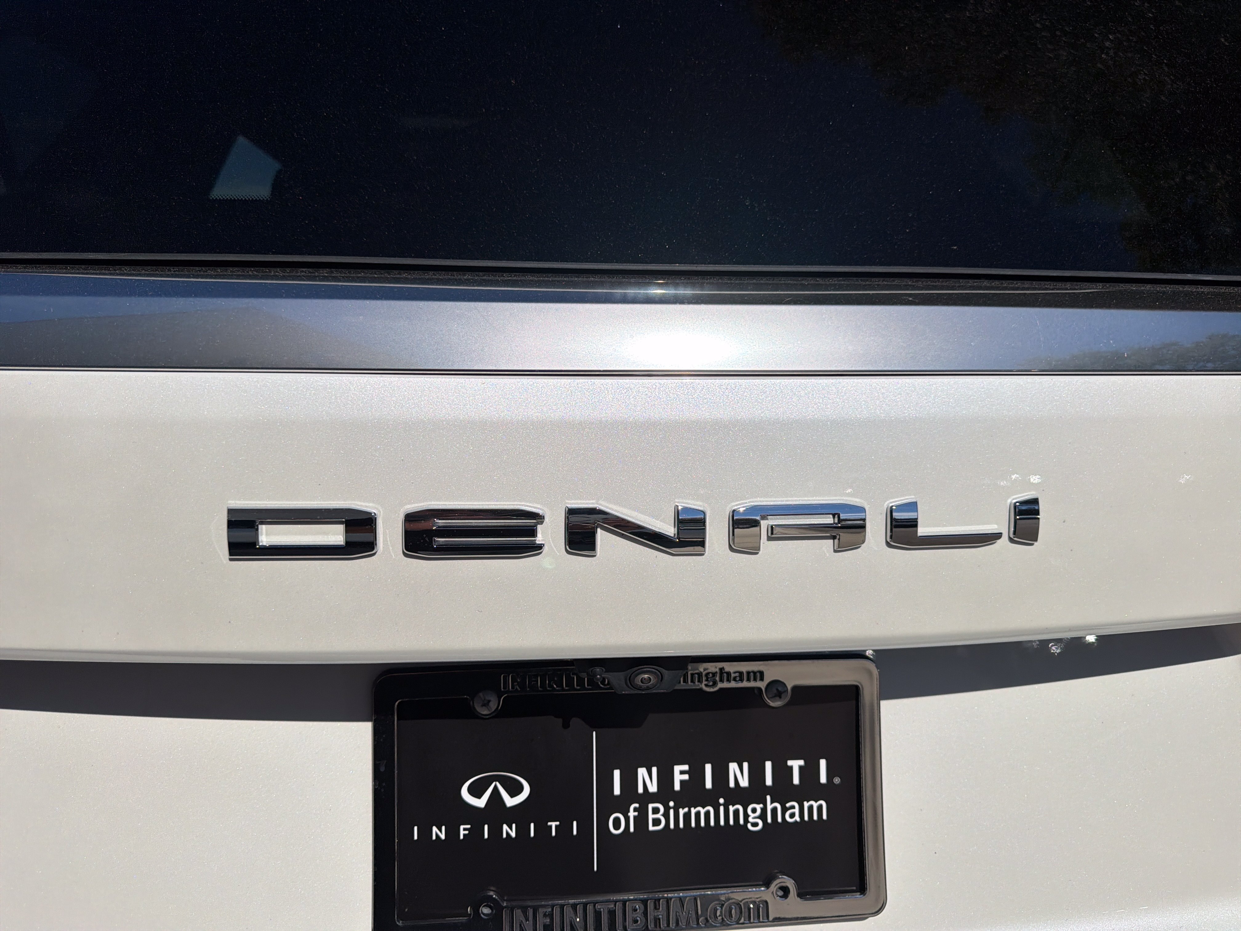 Used 2025 GMC Yukon Denali w/ Sun & Power Step Package AWD/4WD image 33