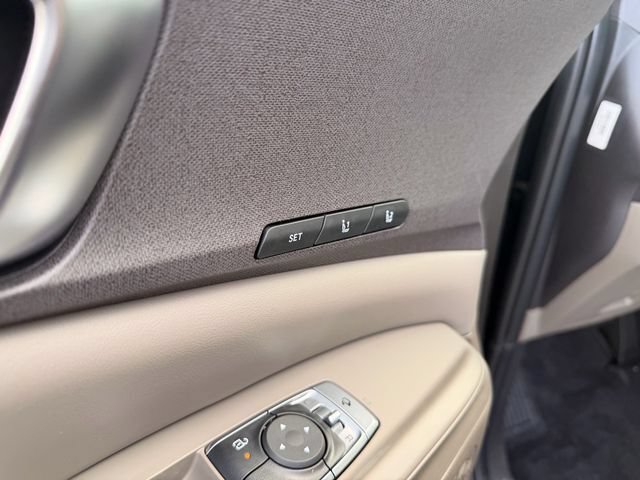 New 2026 Kia Carnival EX FWD image 13