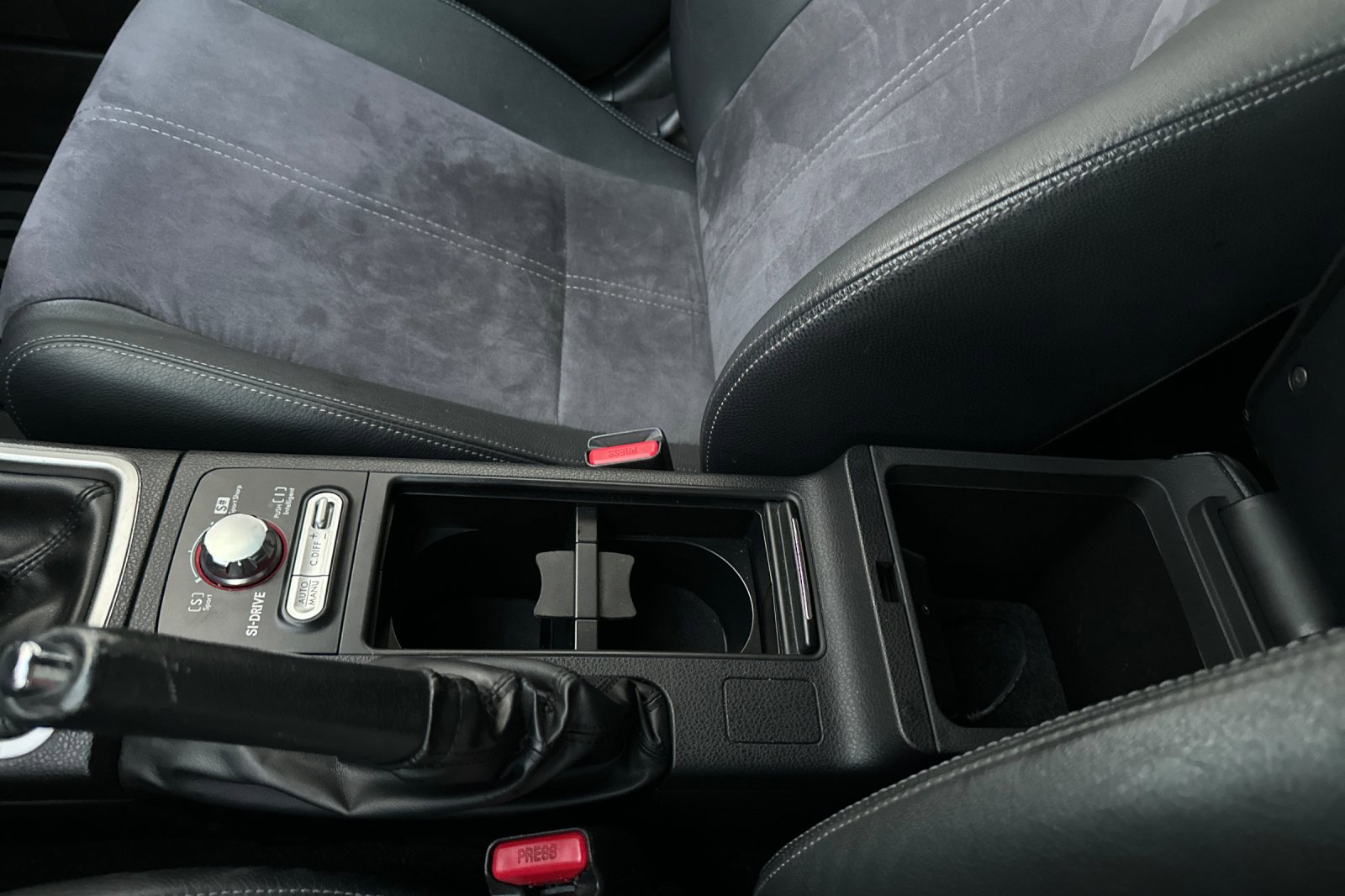 Used 2009 Subaru Impreza WRX STI image 32