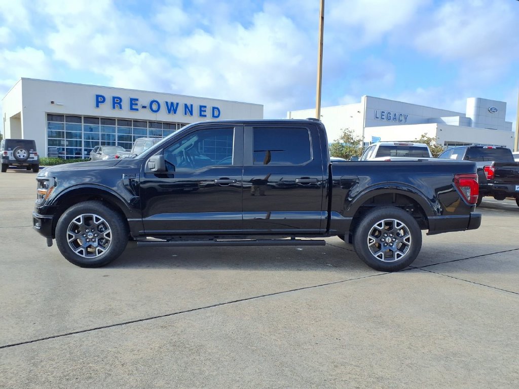 Used 2025 Ford F150 STX w/ Equipment Group 200A RWD image 3