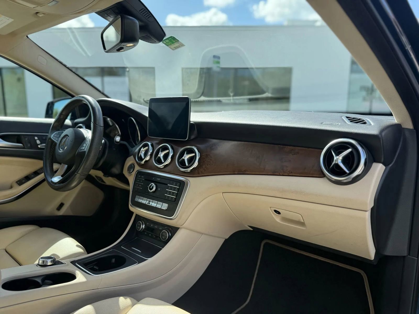 Used 2019 Mercedes-Benz GLA 250 image 26