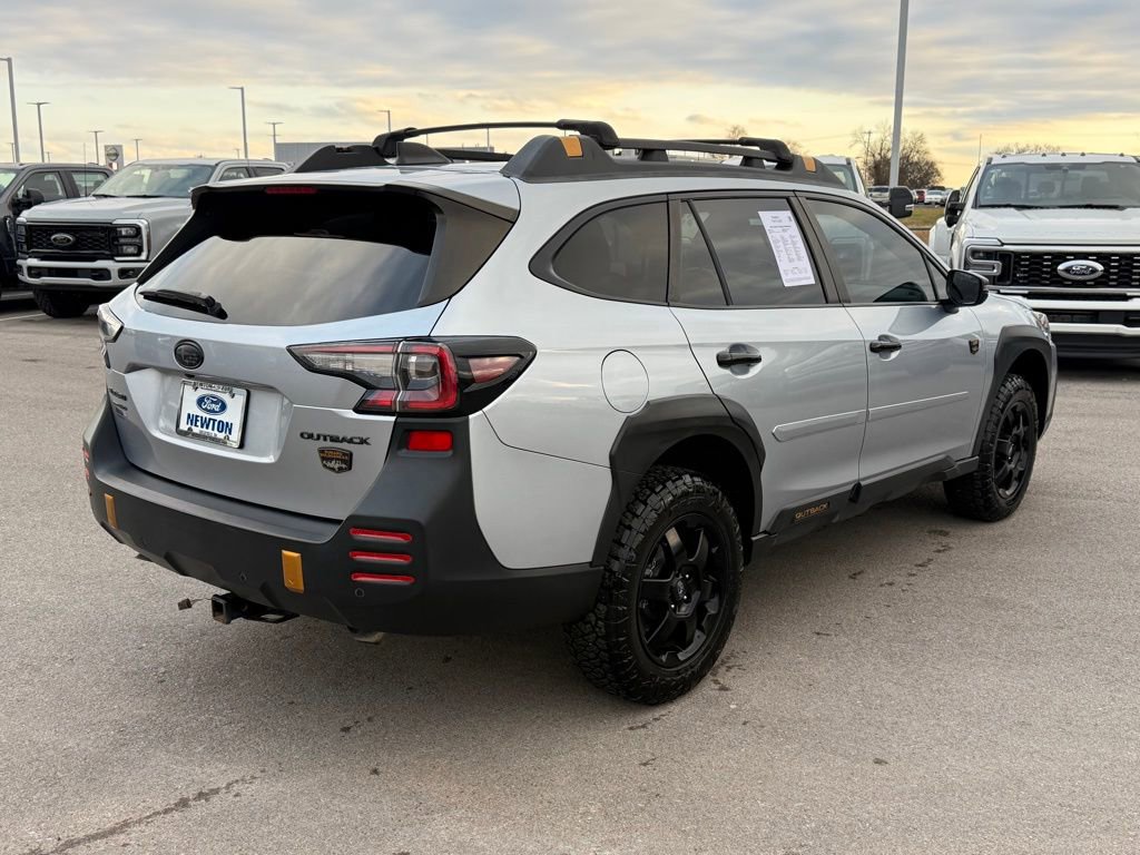 Used 2022 Subaru Outback Wilderness image 32