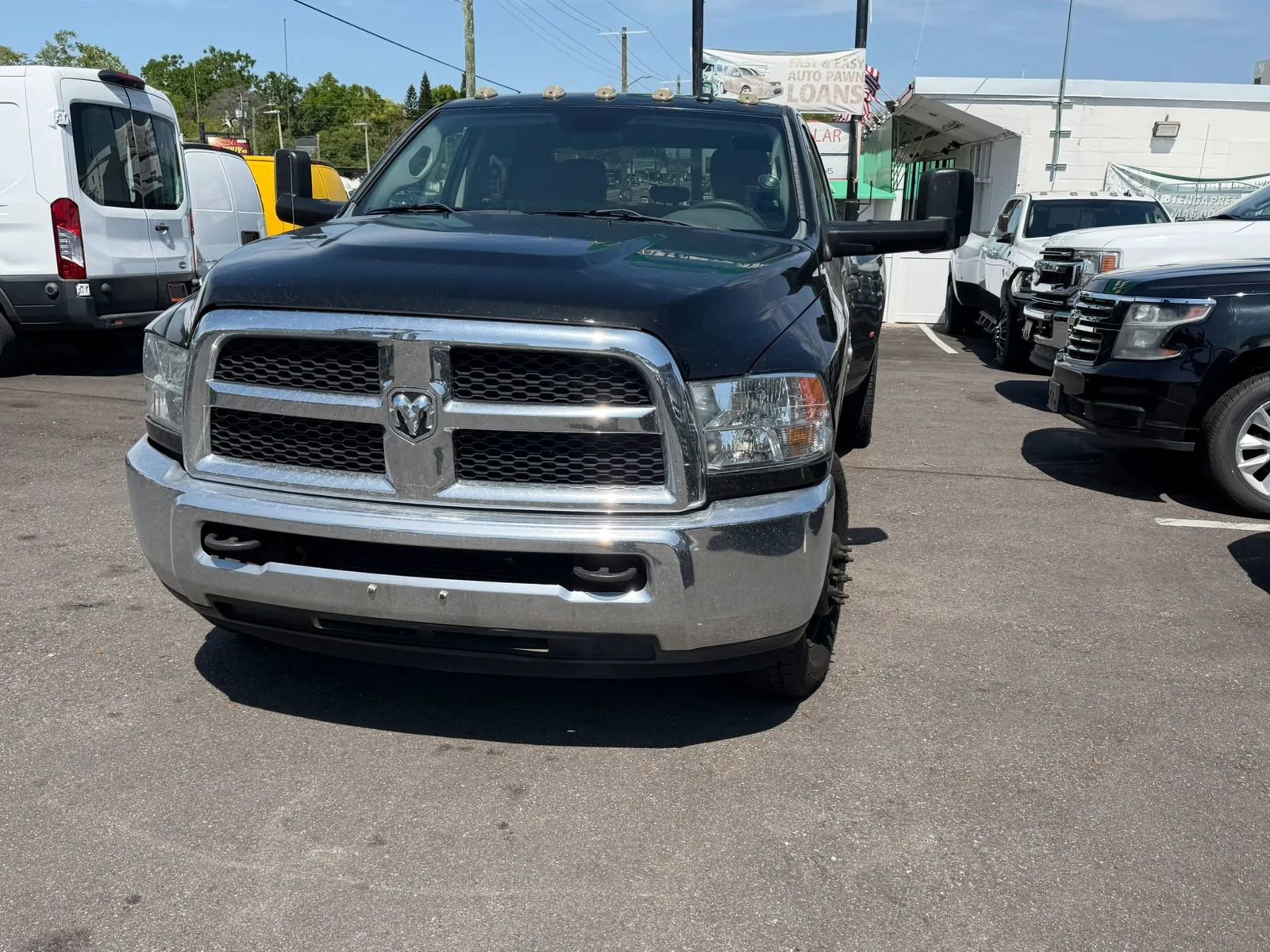 Used 2014 RAM 3500 Tradesman w/ Chrome Appearance Group image 5
