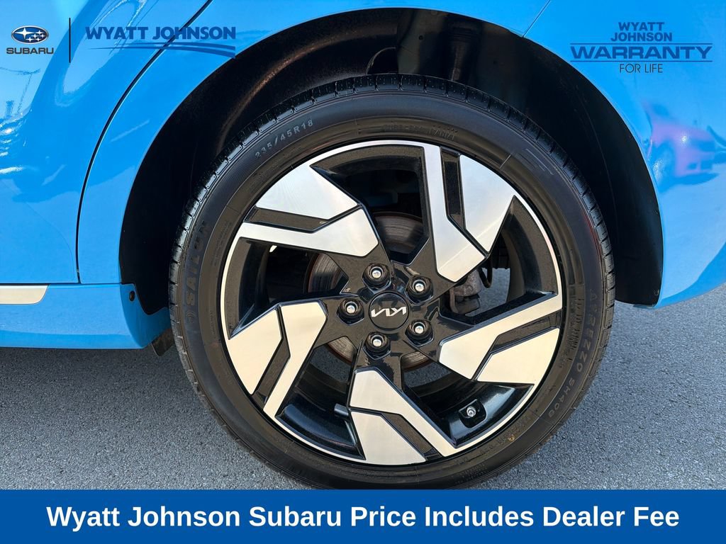 Used 2023 Kia Soul GT-Line FWD image 5