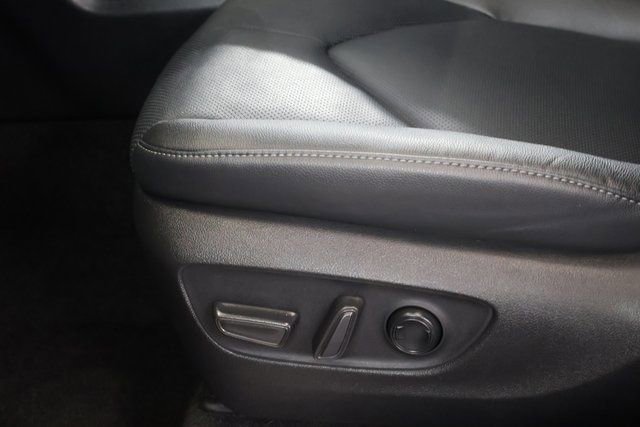 Used 2024 Toyota Grand Highlander Limited image 12