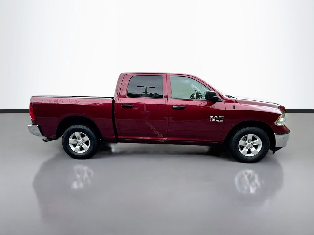 Used 2022 RAM 1500 Classic SLT RWD image 8