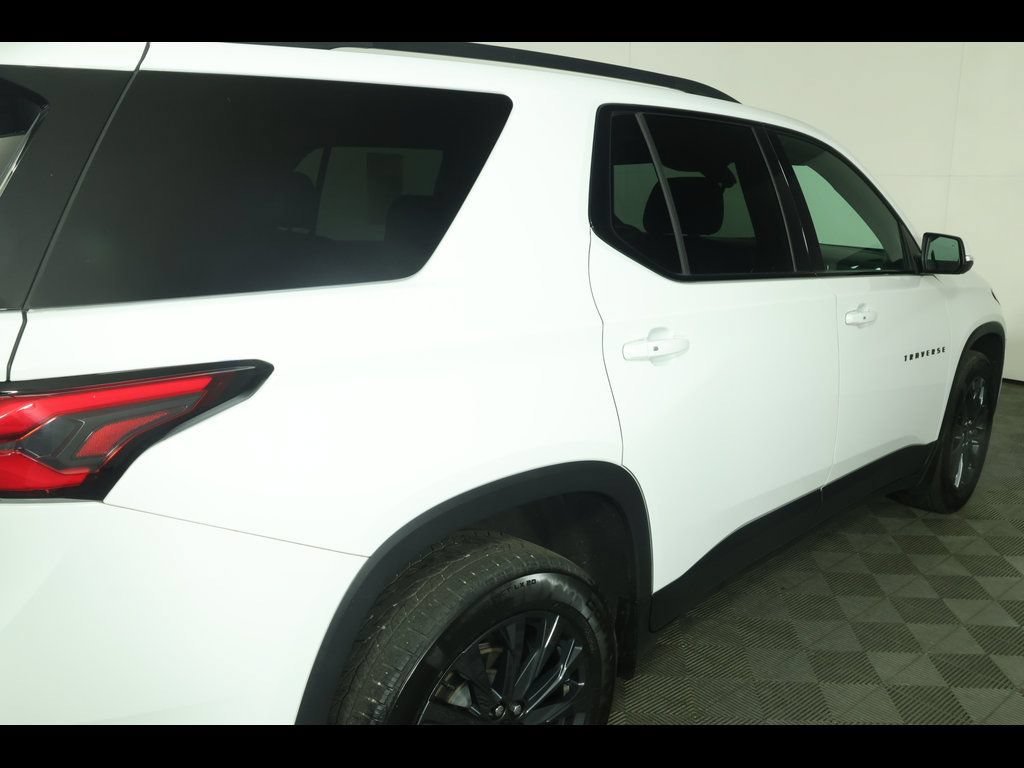 Certified 2023 Chevrolet Traverse RS w/ LPO, Floor Liner Package AWD/4WD image 21