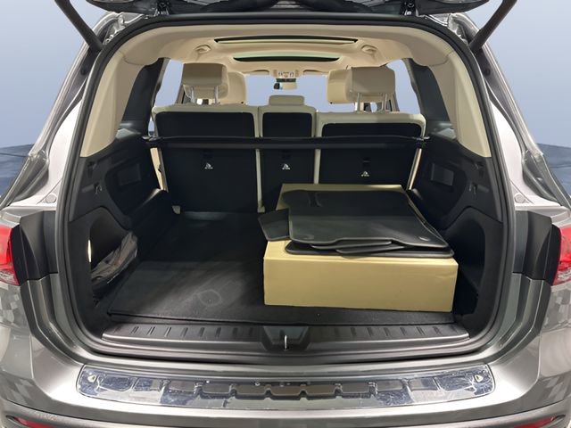Used 2023 Mercedes-Benz EQB 300 4MATIC image 11