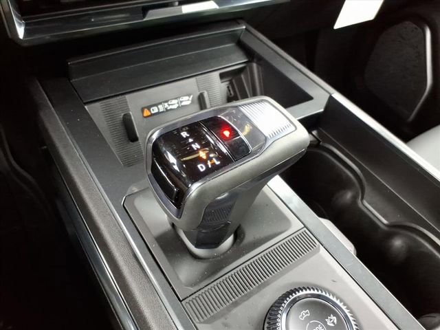 New 2026 GMC Hummer EV 4x4 Crew Cab image 32