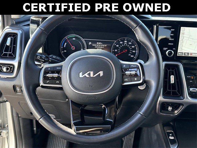 Used 2023 Kia Sorento EX image 18