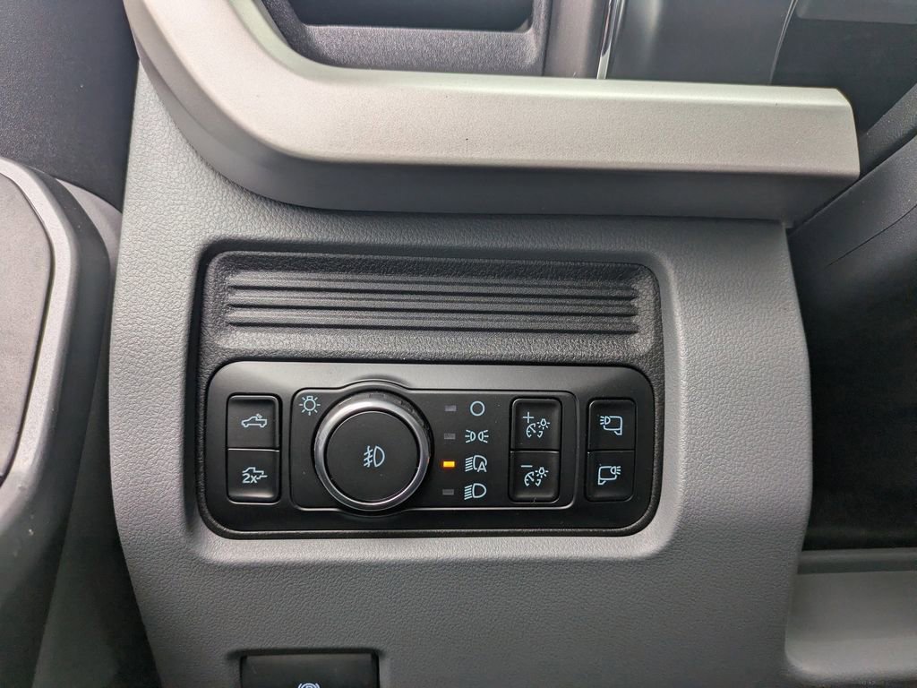 New 2026 Ford F250 XLT w/ XLT Premium Package image 29