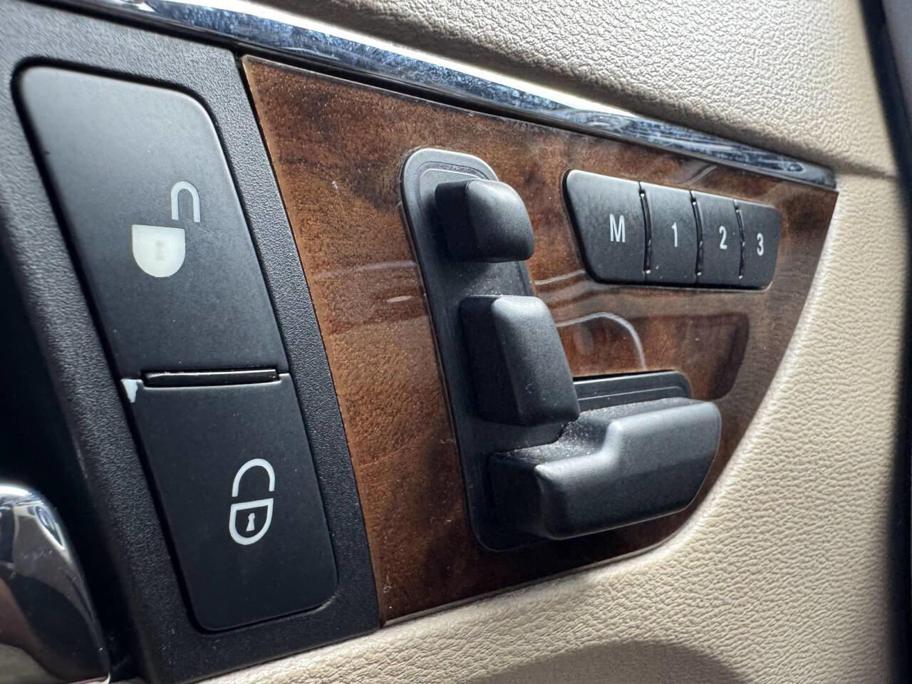 Used 2013 Mercedes-Benz E 350 Coupe w/ Premium 1 Pkg image 17