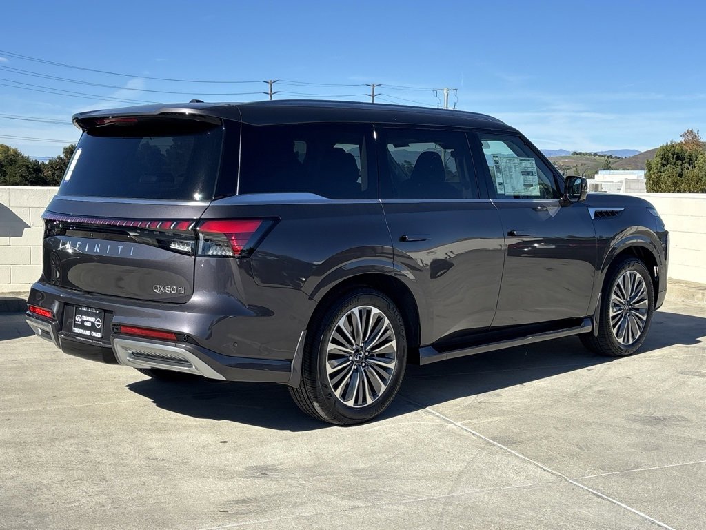 New 2026 INFINITI QX80 Luxe image 3