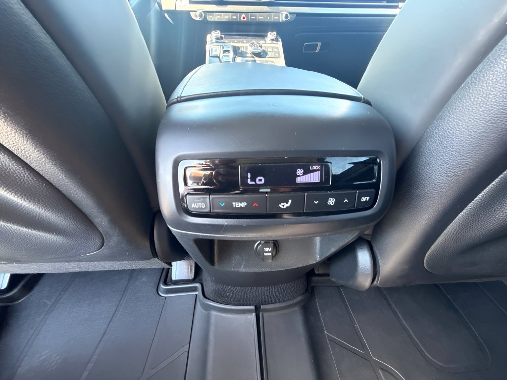 Used 2023 Hyundai Palisade SEL AWD/4WD image 11