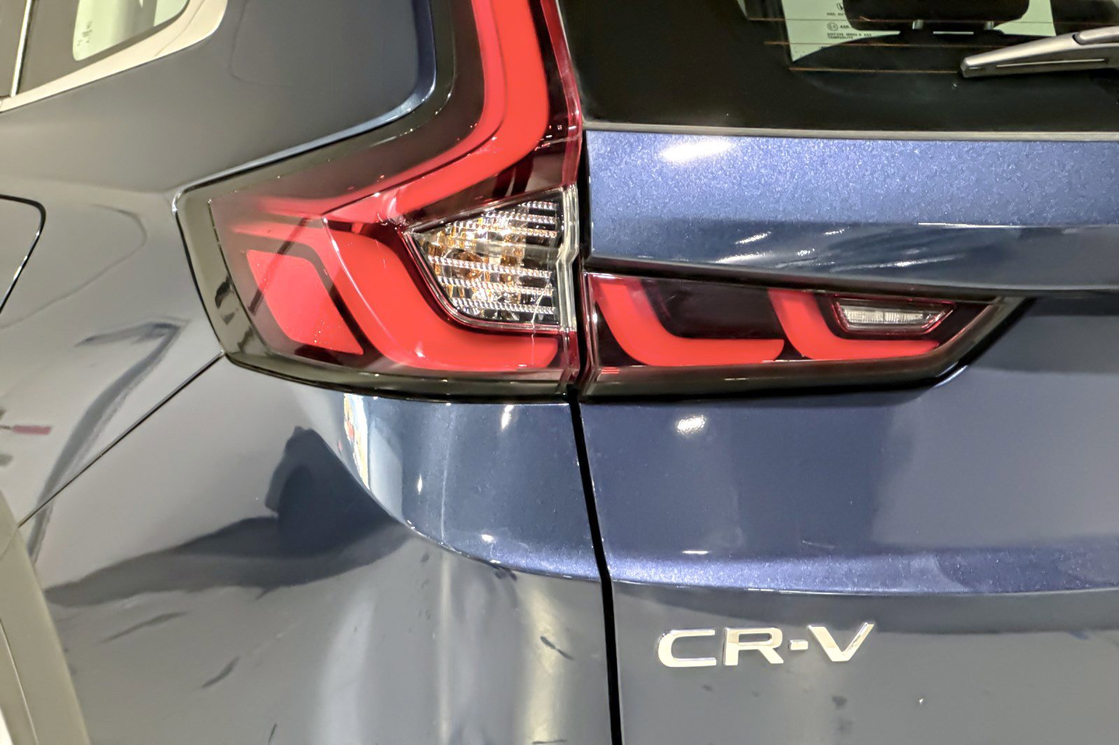 Used 2024 Honda CR-V LX image 13