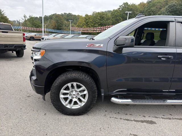 Used 2024 Chevrolet Silverado 1500 RST w/ Z71 Off-Road Package AWD/4WD image 10