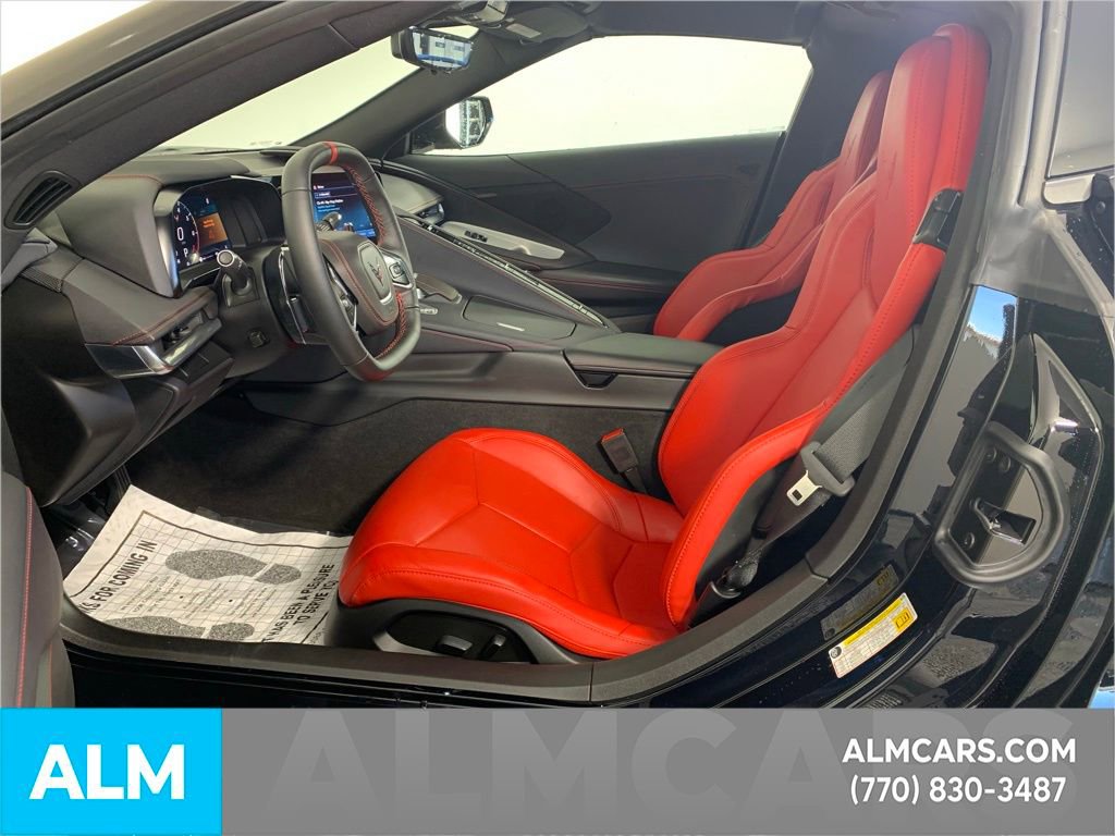 Used 2025 Chevrolet Corvette Stingray Coupe w/ 1LT image 8