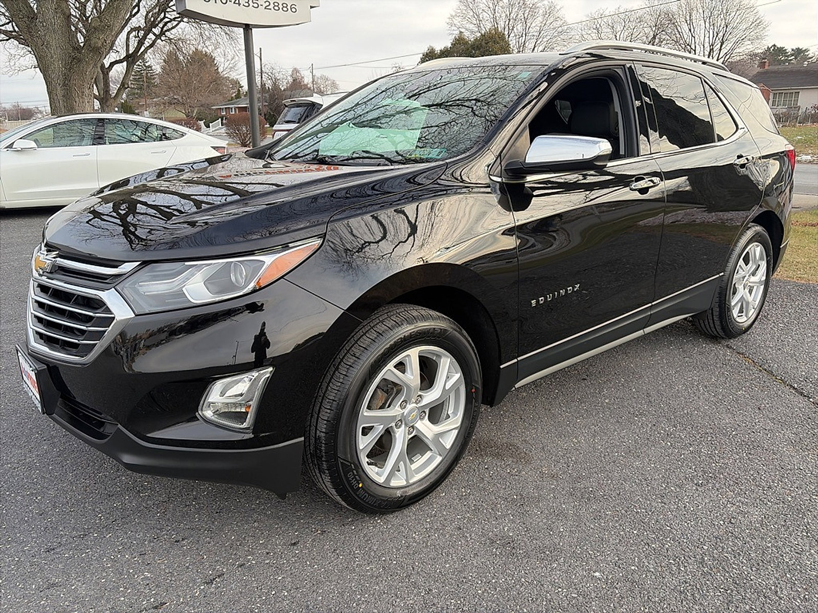 Used 2020 Chevrolet Equinox Premier image 3
