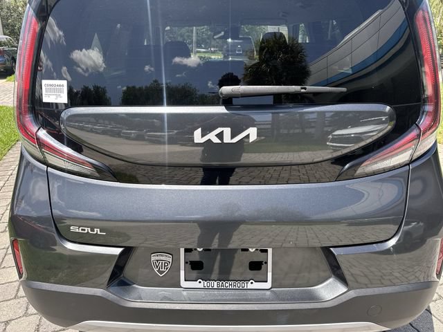 Used 2024 Kia Soul LX w/ Option Group 015 FWD image 12