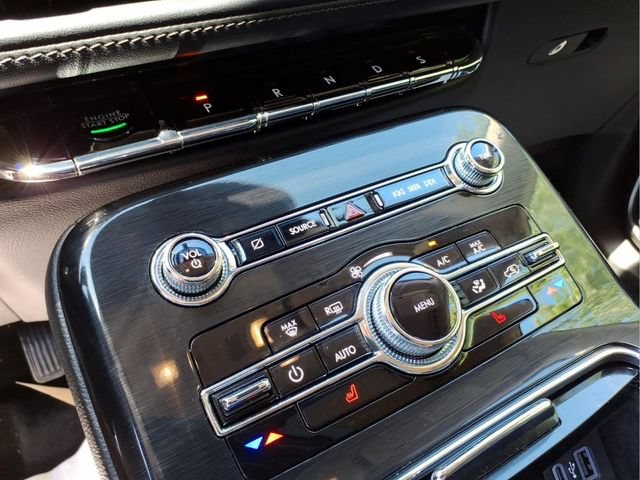 Used 2023 Lincoln Nautilus AWD image 22