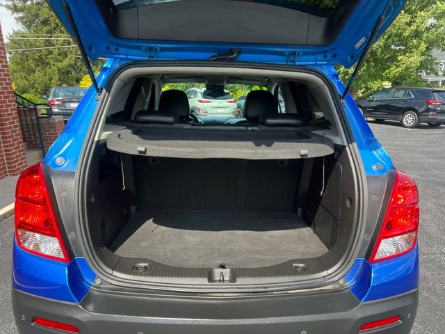 Used 2016 Chevrolet Trax LT w/ LT Convenience Package FWD image 27
