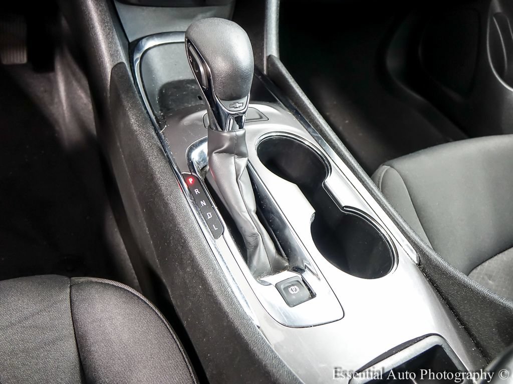 Used 2023 Chevrolet Malibu LT FWD image 18