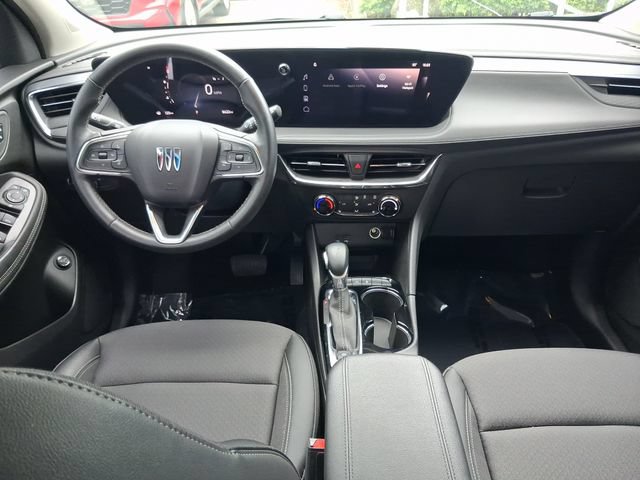 Used 2025 Buick Encore GX Preferred w/ Comfort Package FWD image 7