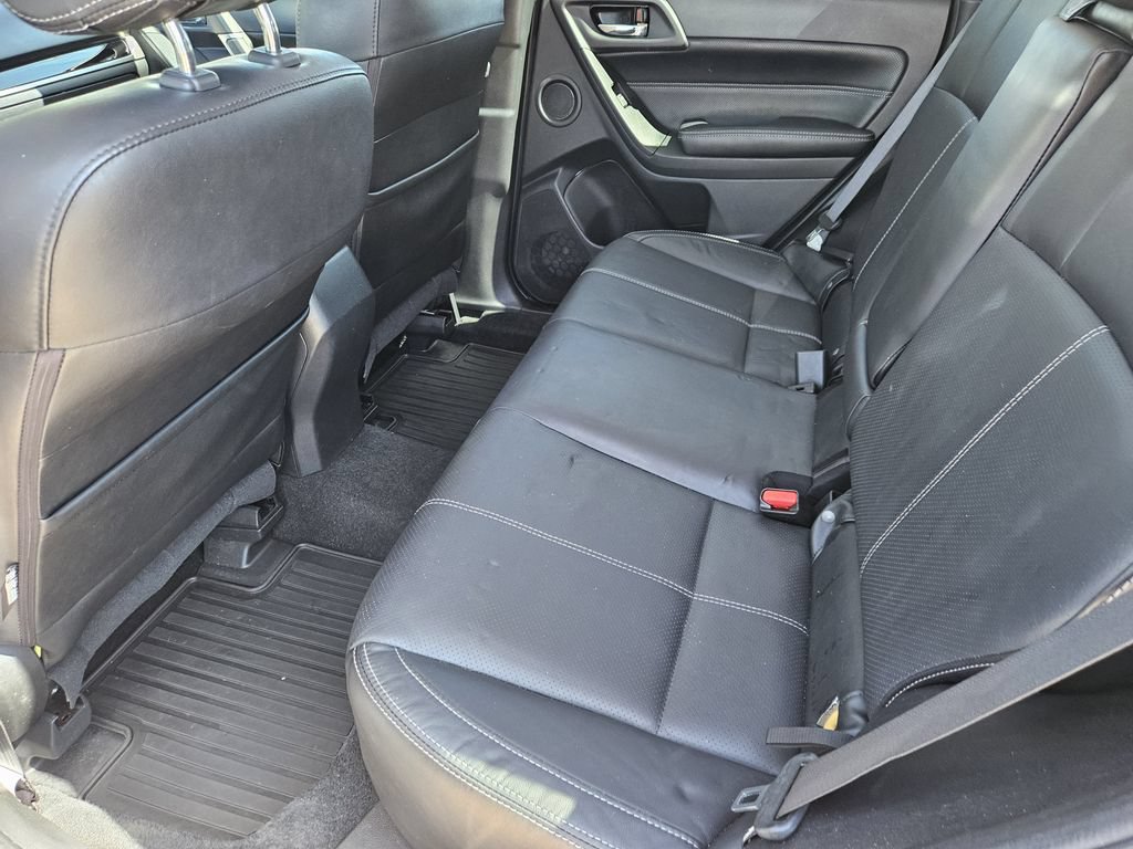 Used 2017 Subaru Forester 2.5i Touring AWD/4WD image 31