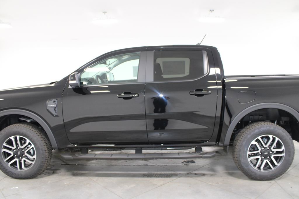 New 2025 Ford Ranger Lariat w/ FX4 Off-Road Package image 5